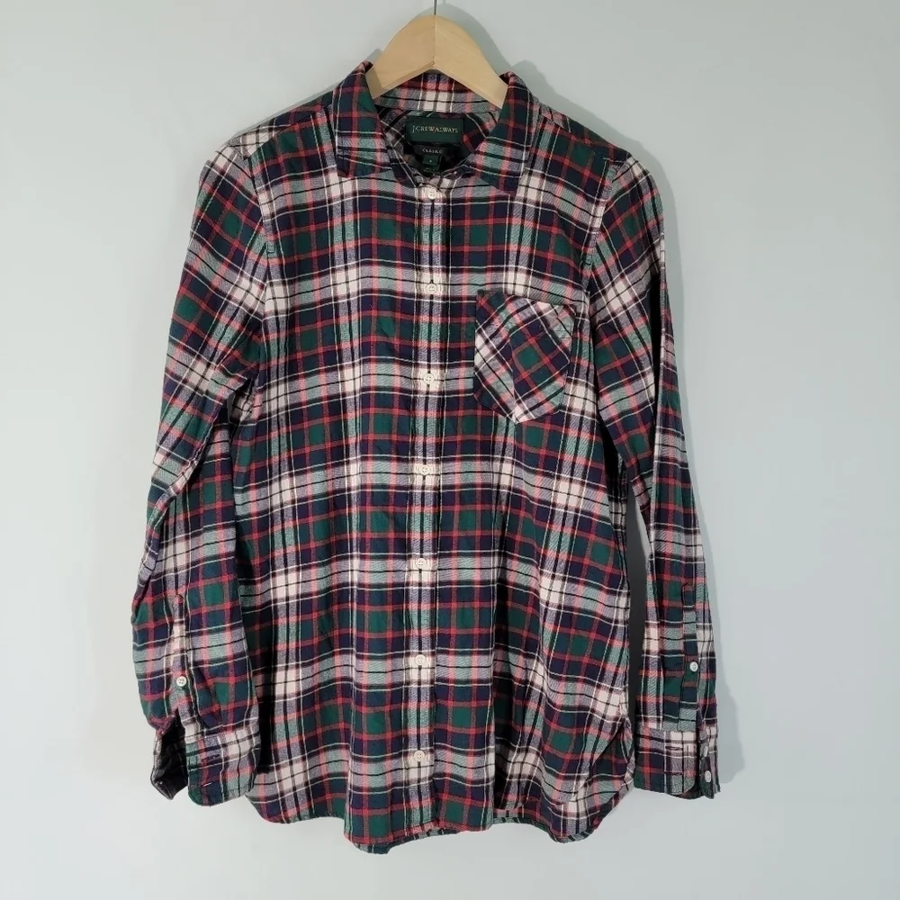 J.CREW Always Women's Green/Red/White Plaid Holidays Schaket Sz 6 Long Sleeve